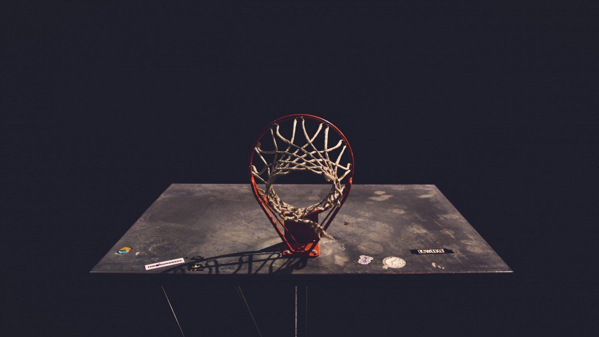 中国游泳队巴黎奥运备战冲刺 新星崛起挑战世界纪录